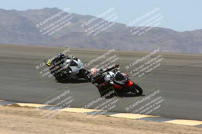 media/Apr-10-2022-SoCal Trackdays (Sun) [[f104b12566]]/Bowl (11am)/